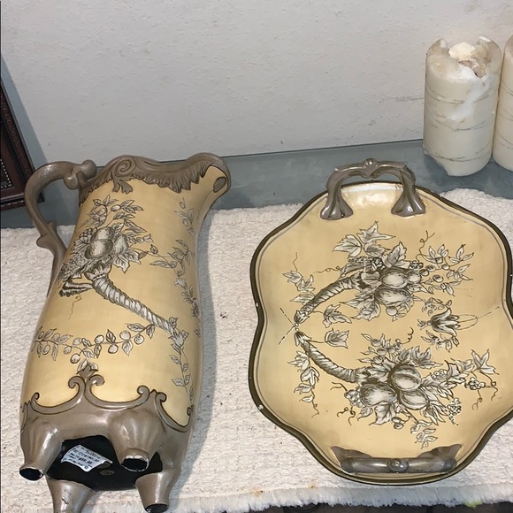 2 pc. Ceramic  Decorative Water Picture and Tray - Picture 2 of 9
